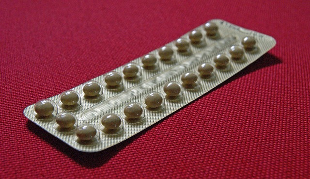 **”Kuchenna Apteczka Hormonalna: Jak fermentowana żywność może wspierać równowagę estrogenów i progesteronu?”**