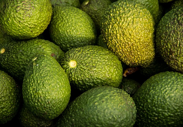 Superfoods w diecie nastolatków: Co warto włączyć do codziennego menu? - 5 2025