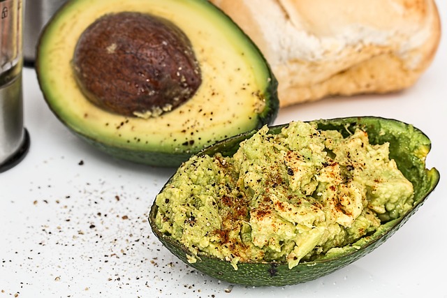 ** Dieta a adaptacja metaboliczna: Co jeść (a czego unikać) po 40-tce, aby schudnąć? - 3 2025